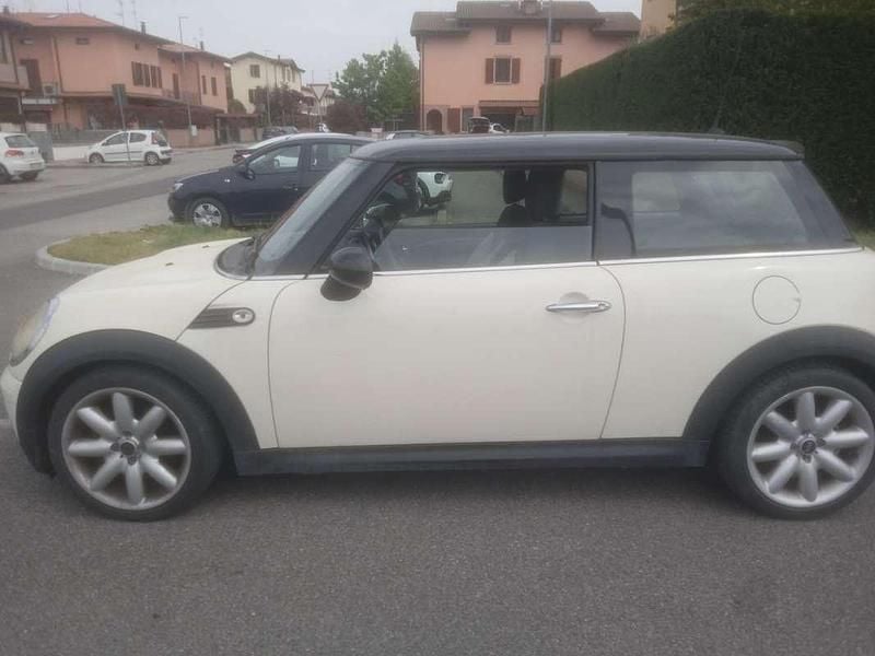Usata Mini Cooper 116 CV (85 kW) 2007 Utilitaria
