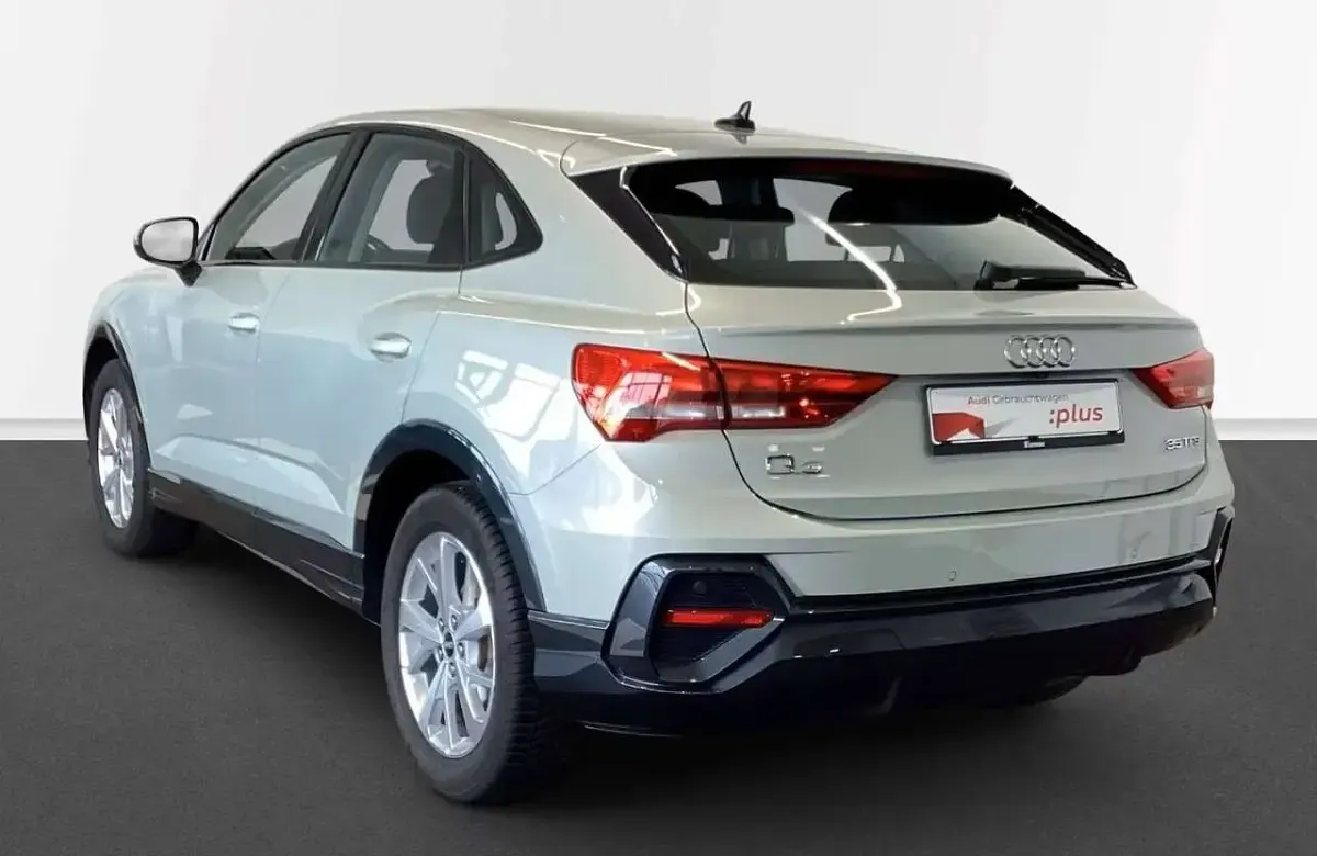 Usata Audi Q3 Sportback Ambiente 150 CV (110 kW) 2022 Grigio SUV