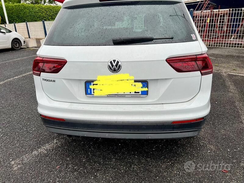 Usata VW Tiguan 150 CV (110 kW) 2019 Bianco SUV