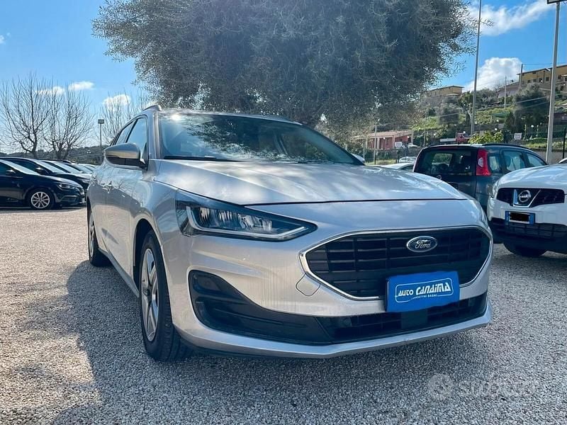 Usata Ford Focus Business Edition 120 CV (88 kW) 2022 Grigio Station wagon