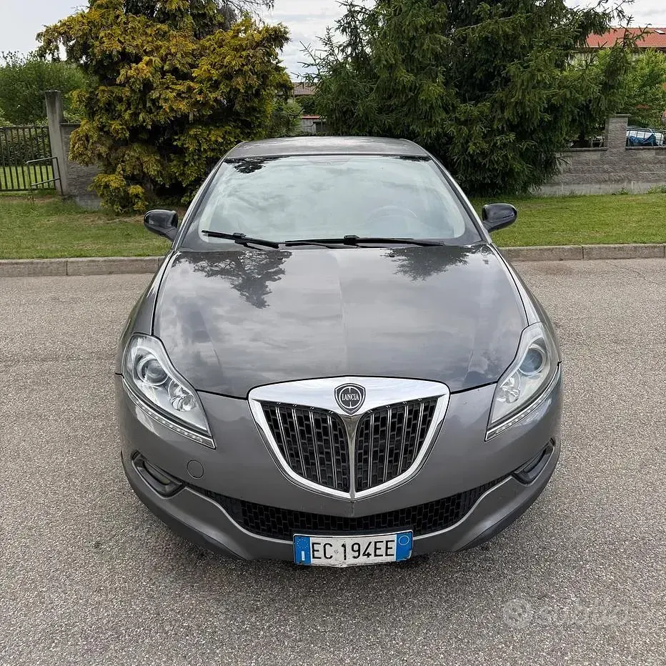 Usata Lancia Delta S 165 CV (121 kW) 2010 Grigio Utilitaria
