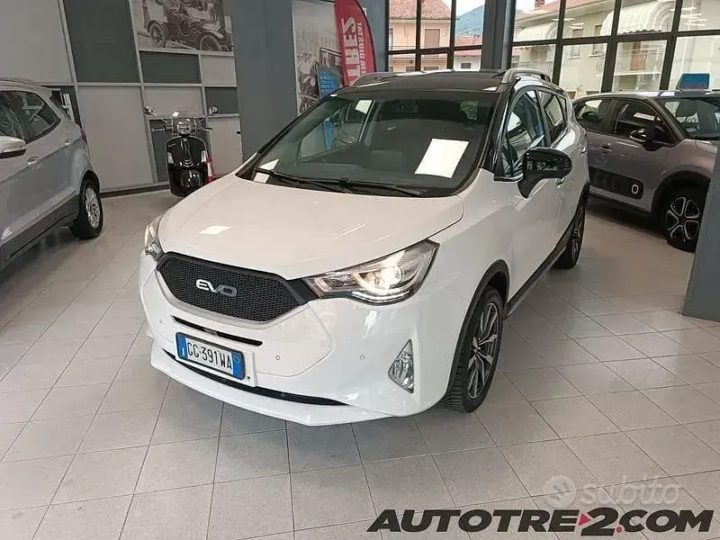 Usata EVO Evo 4 114 CV (83 kW) 2021 Bianco SUV