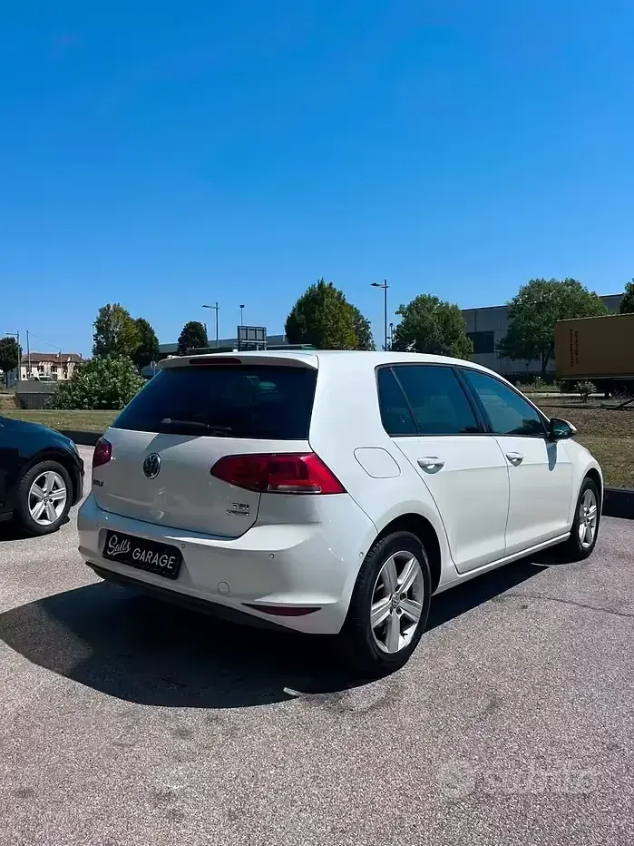 Usata VW Golf Plus Comfortline 102 CV (75 kW) 2013 Bianco Monovolume