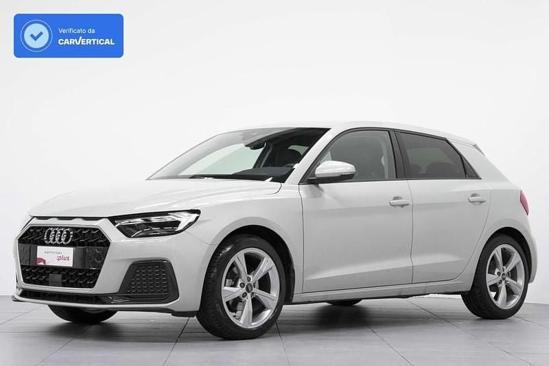 Argento Usata 2025 Audi A1 Sportback Advanced Utilitaria | 27.800 € (Cara) - Immagine 1/4