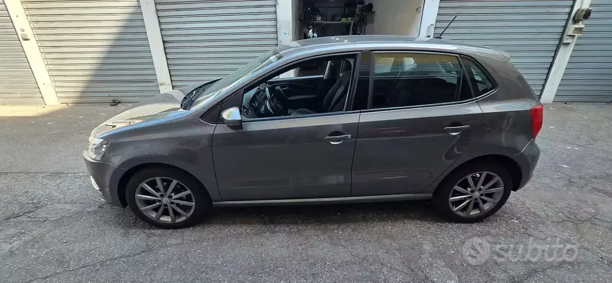 Usata VW Polo Highline 90 CV (66 kW) 2016 Berlina