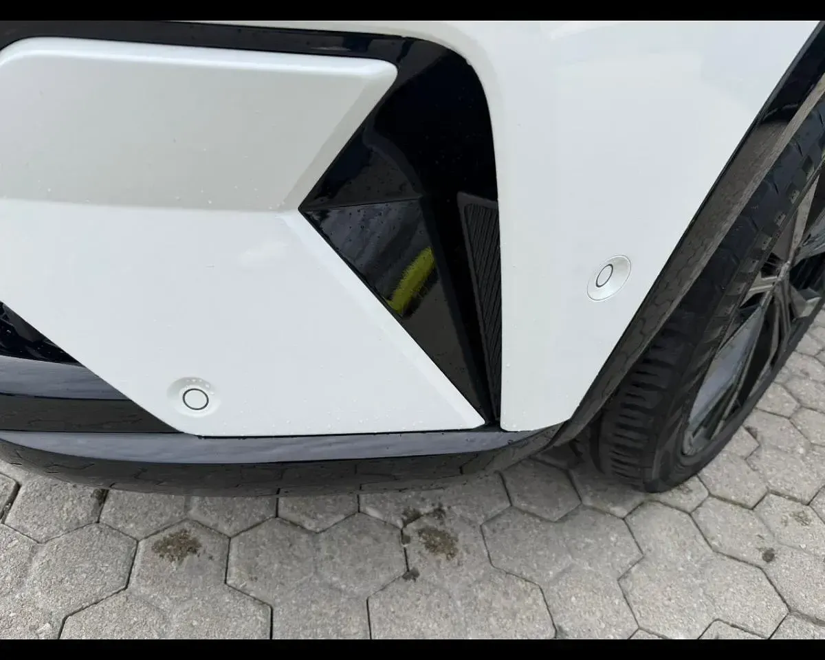 Usata Renault Clio Iconic 200 CV (147 kW) 2023 Bianco Utilitaria