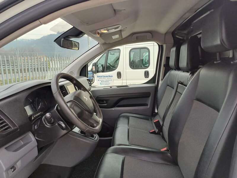 Usata Peugeot e-Expert 85 kW (116 CV) 2018 Bianco Furgone
