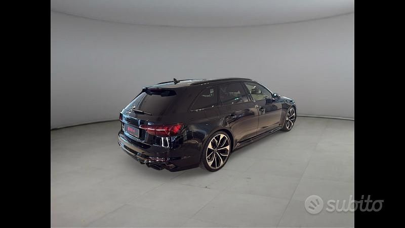 Usata Audi A4 Comfort 450 CV (330 kW) 2023 Nero Station wagon