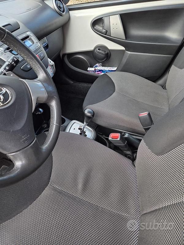 Usata Toyota Aygo 68 CV (50 kW) 2013 Utilitaria