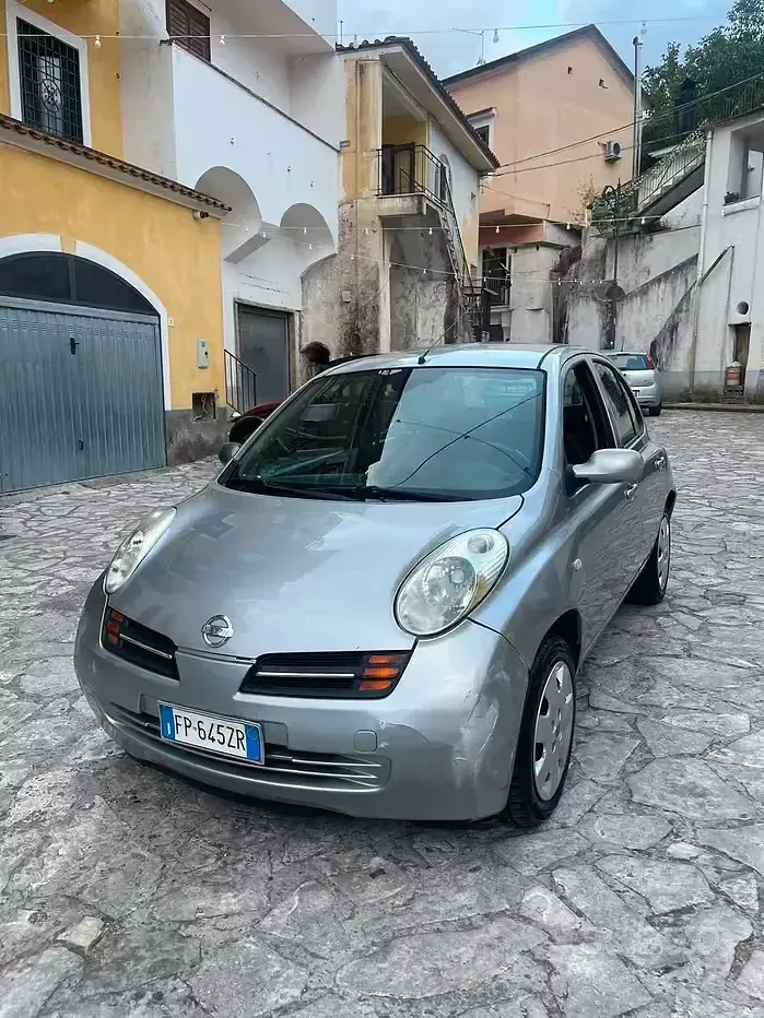Usata Nissan Micra Acenta 86 CV (63 kW) 2007 Grigio Berlina