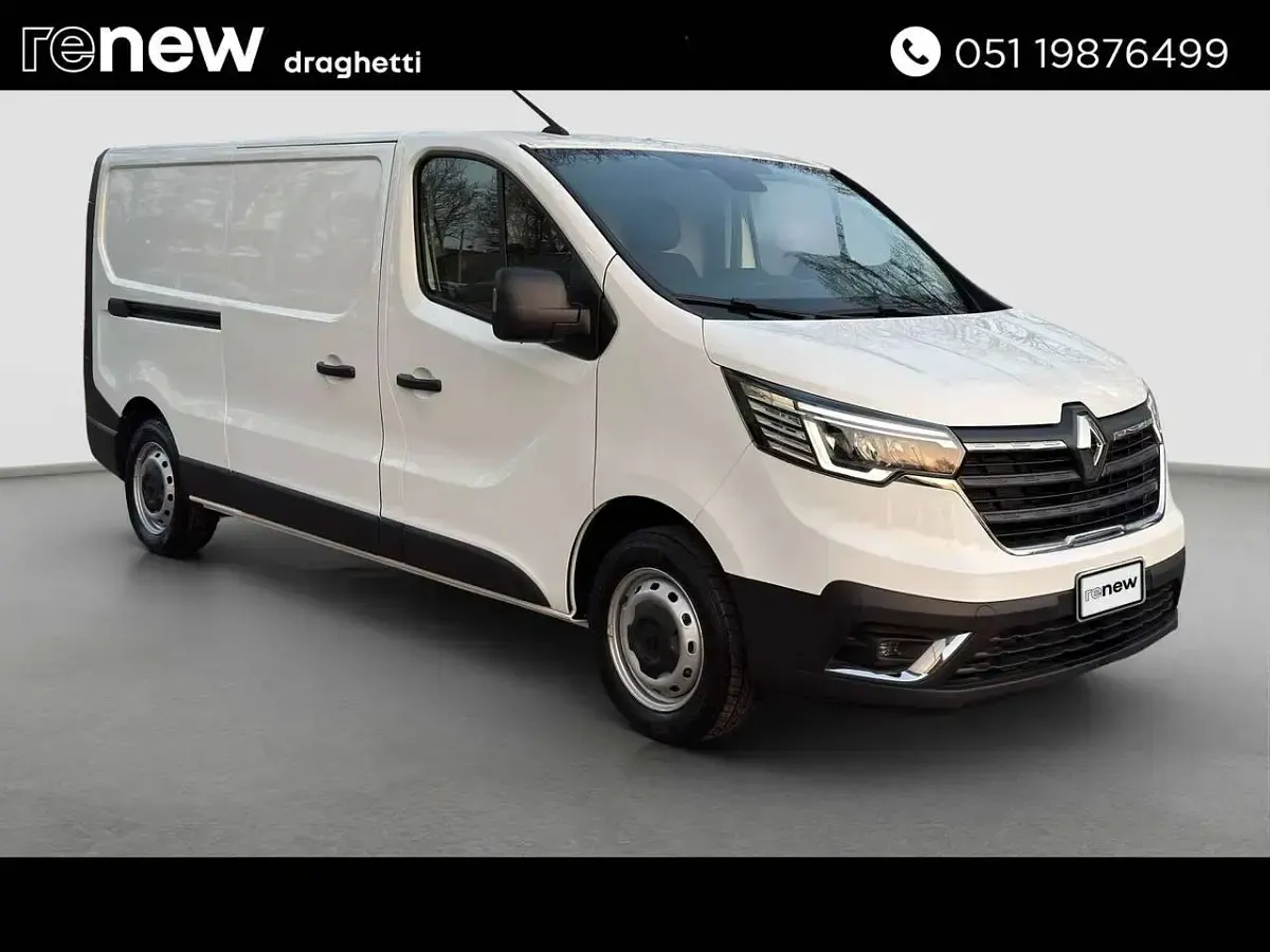 Usata Renault Trafic 110 CV (80 kW) 2024 Bianco Monovolume