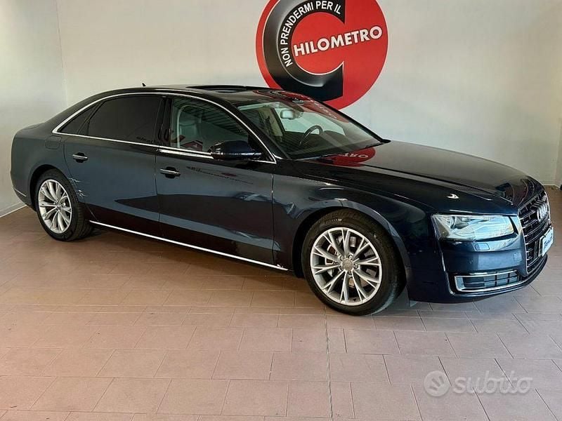 Usata Audi A8L 258 CV (189 kW) 2014 Blu Berlina
