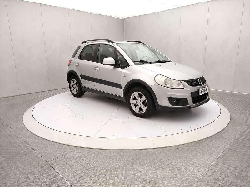 Usata Suzuki SX4 GLX 135 CV (99 kW) 2011 Argento SUV