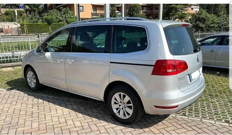 Usata VW Sharan Highline 140 CV (102 kW) 2012 Argento Monovolume