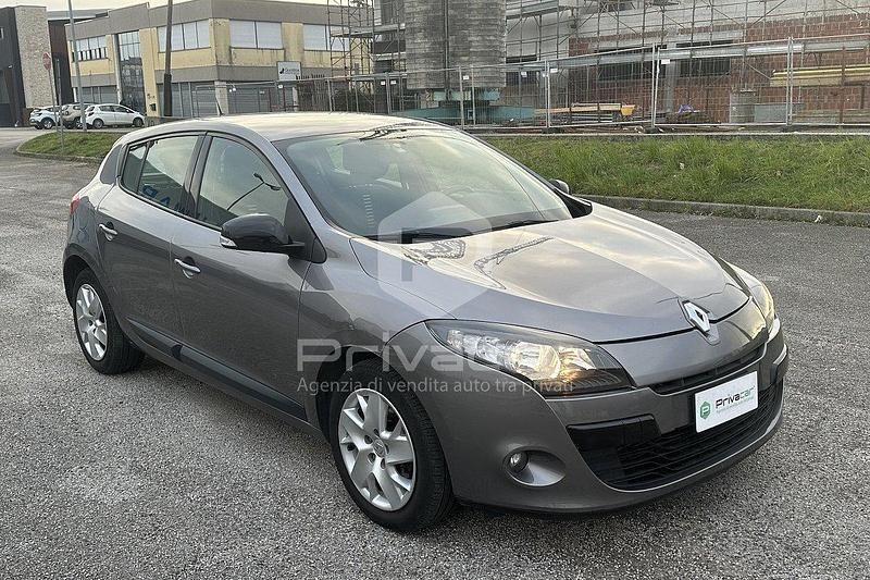 Usata Renault Mégane 110 CV (80 kW) 2011 Grigio Berlina