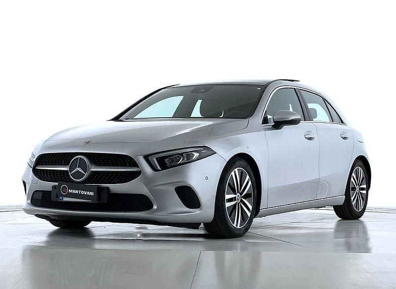 Argento Usata 2018 Mercedes A180 Due volumi | 21.300 € (Buon prezzo) - Immagine 1/4