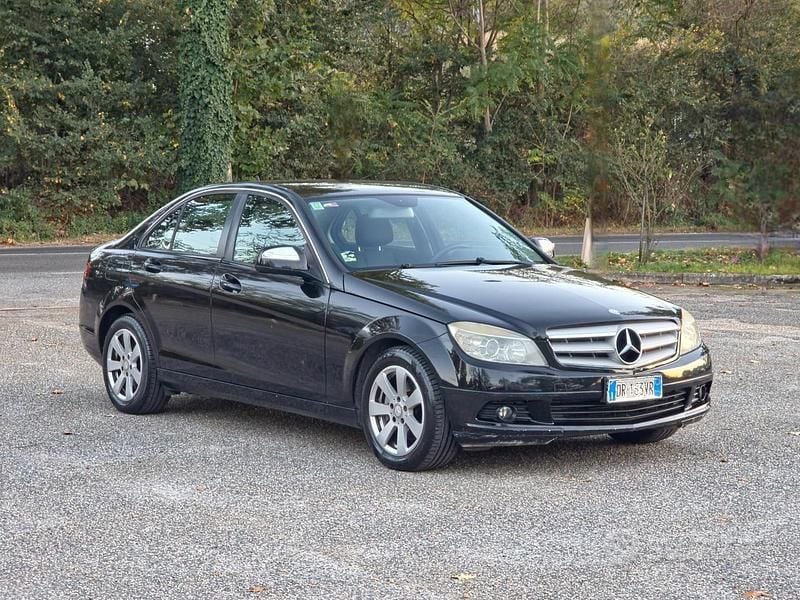 Nero Usata 2008 Mercedes C220 Berlina | 4900 € (Ottimo prezzo) - Immagine 1/4