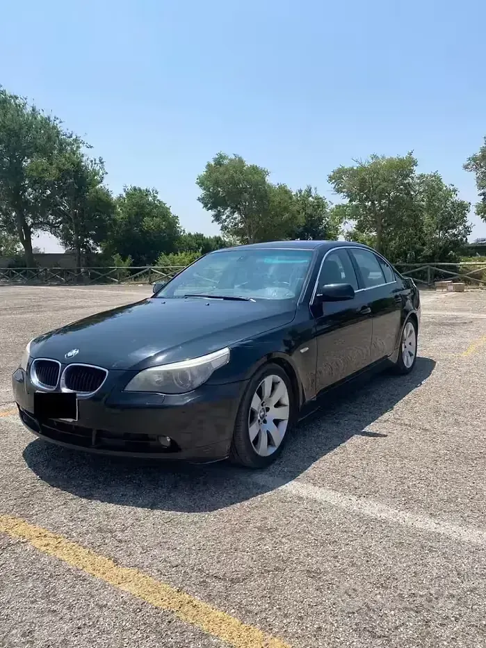 Usata BMW 520 Comfort Edition 163 CV (119 kW) 2005 Nero Berlina