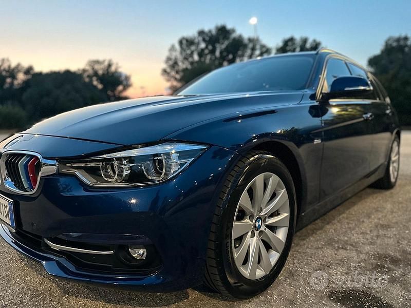 Usata BMW 318 Sport Line 150 CV (110 kW) 2018 Station wagon