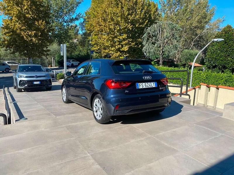 Usata Audi A1 Advanced 116 CV (85 kW) 2019 Blu SUV