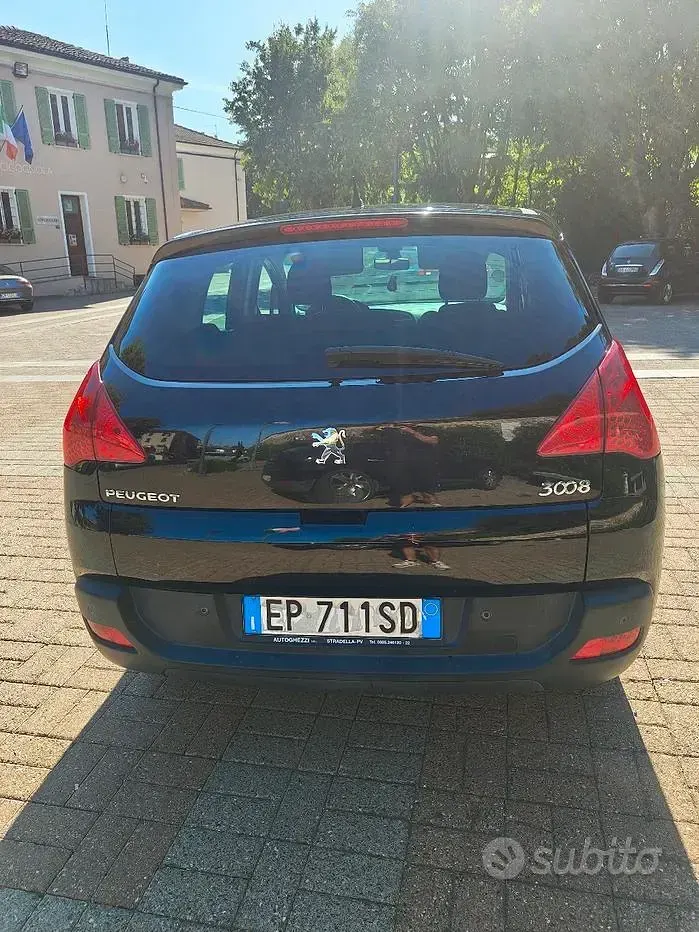 Usata Peugeot 3008 Active 112 CV (82 kW) 2013 Nero Station wagon