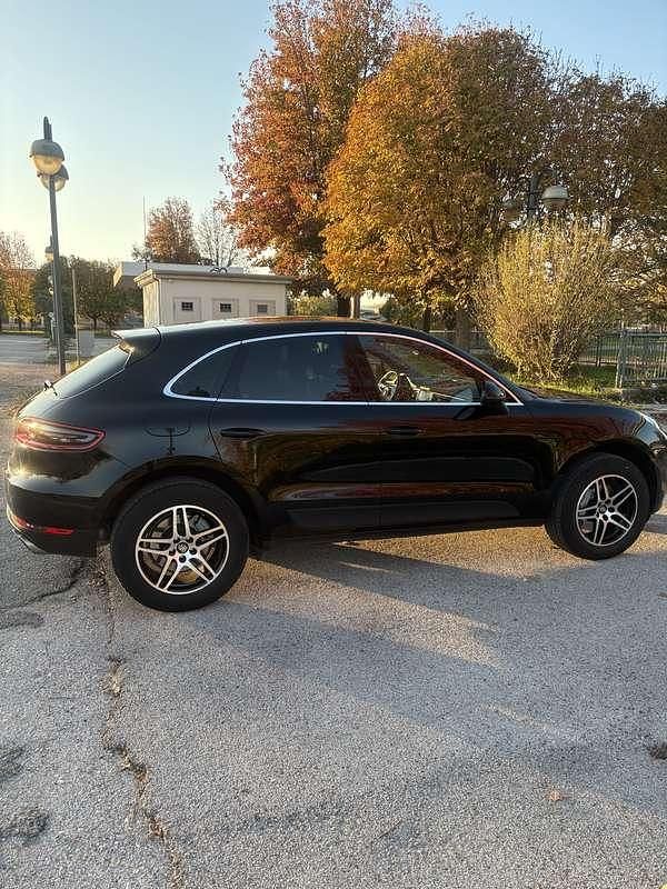 Usata Porsche Macan 250 CV (183 kW) 2017 Nero SUV