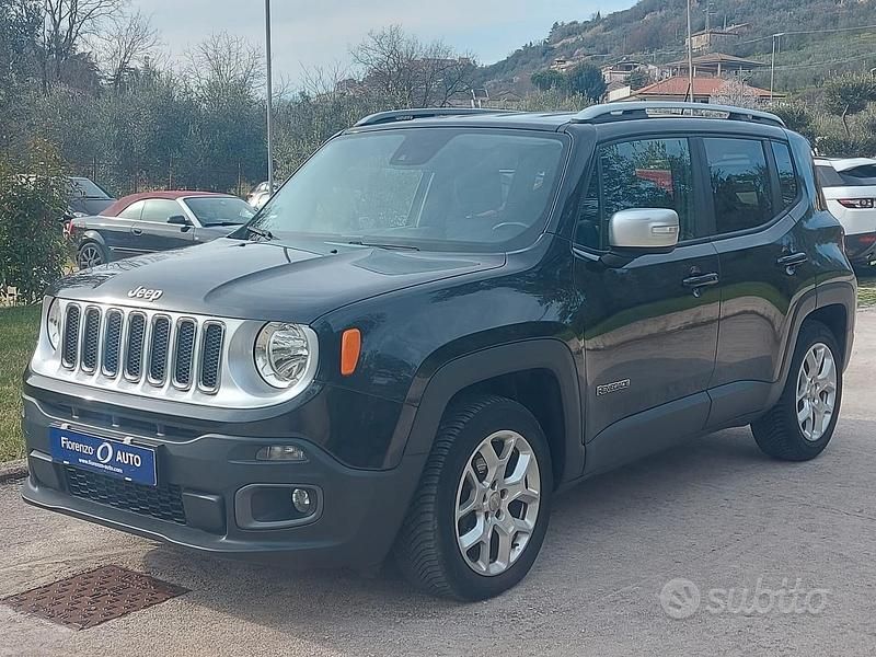 Usata Jeep Renegade Limited 140 CV (102 kW) 2015 Nero SUV