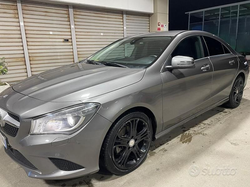 Usata Mercedes CLA200 2016 Grigio Berlina