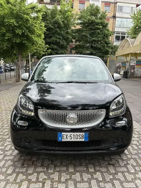 Usata Smart ForFour Passion 71 CV (52 kW) 2014 Nero Utilitaria