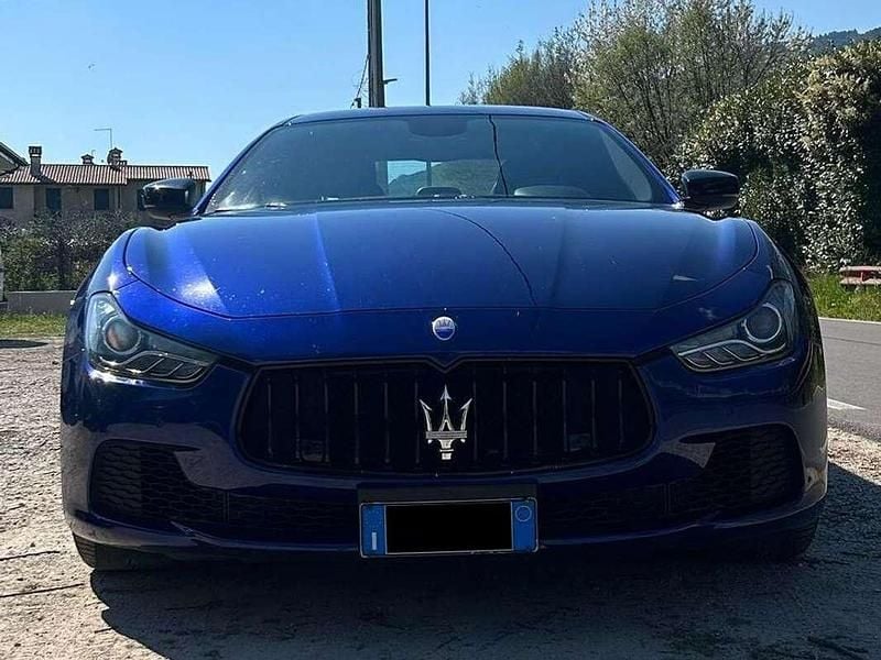 Usata Maserati Ghibli 275 CV (202 kW) 2017 Blu/azzurro Berlina