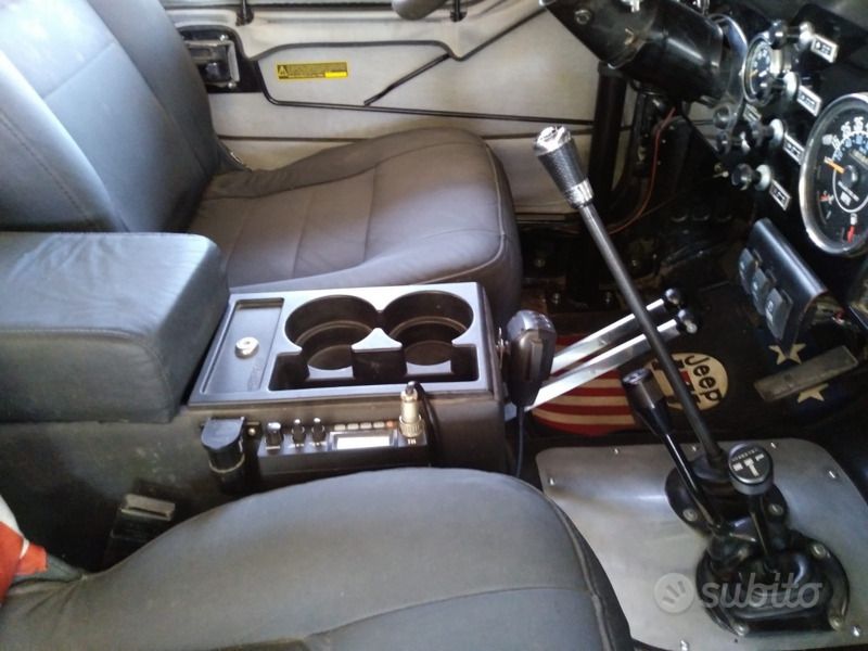 Usata Jeep CJ 1985 Nero SUV