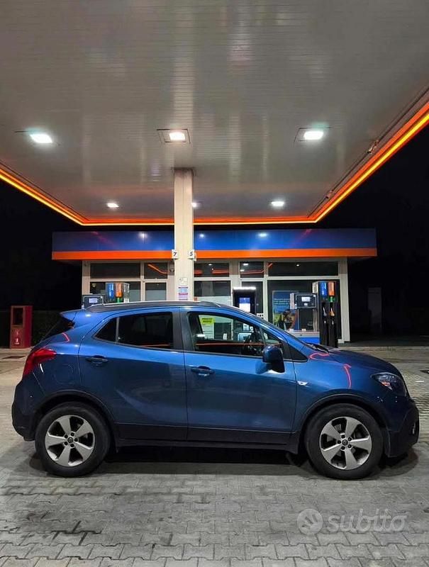 Usata Opel Mokka 140 CV (102 kW) 2015 Blu SUV
