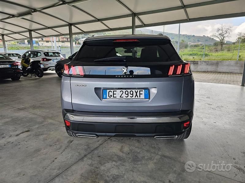 Usata Peugeot 3008 Allure 130 CV (95 kW) 2021 Grigio SUV