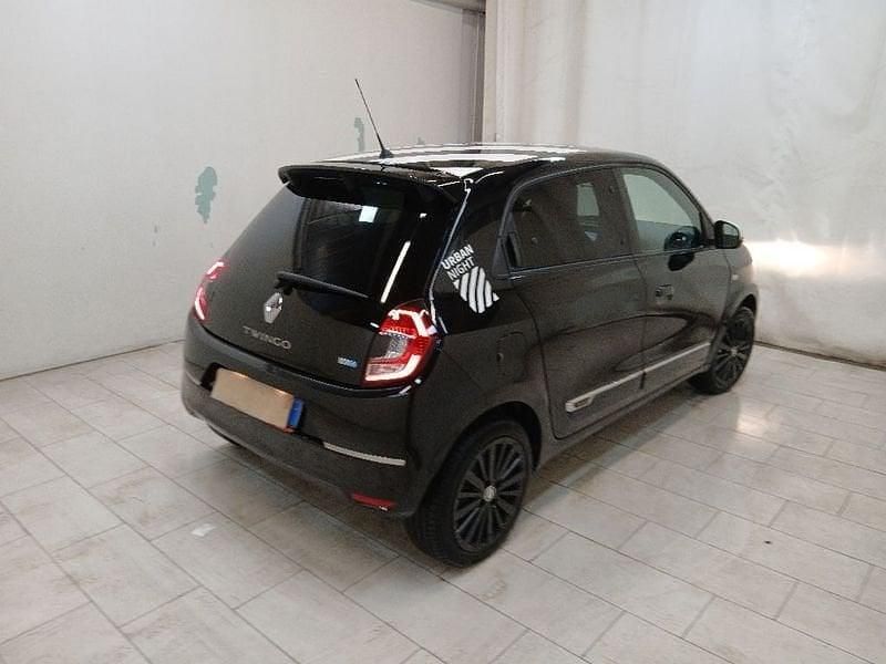 Usata Renault Twingo Urban Night 59 kW (81 CV) 2022 Nero Utilitaria