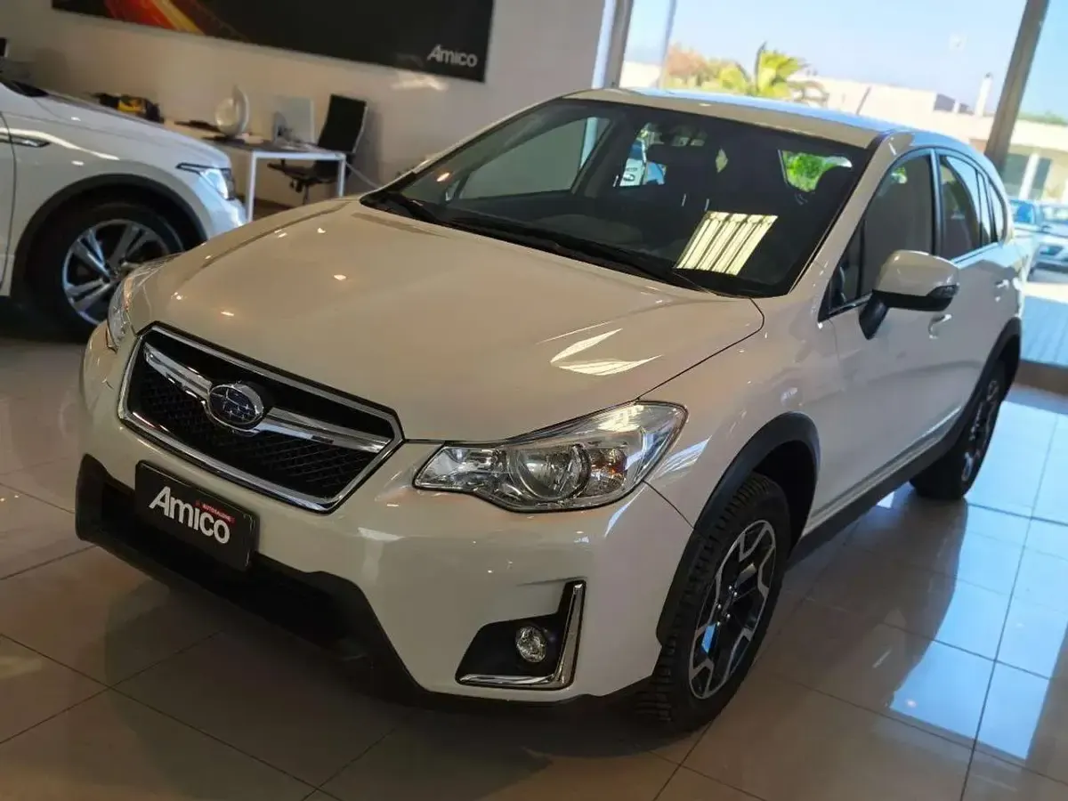 Usata Subaru XV Style 114 CV (83 kW) 2017 Bianco SUV