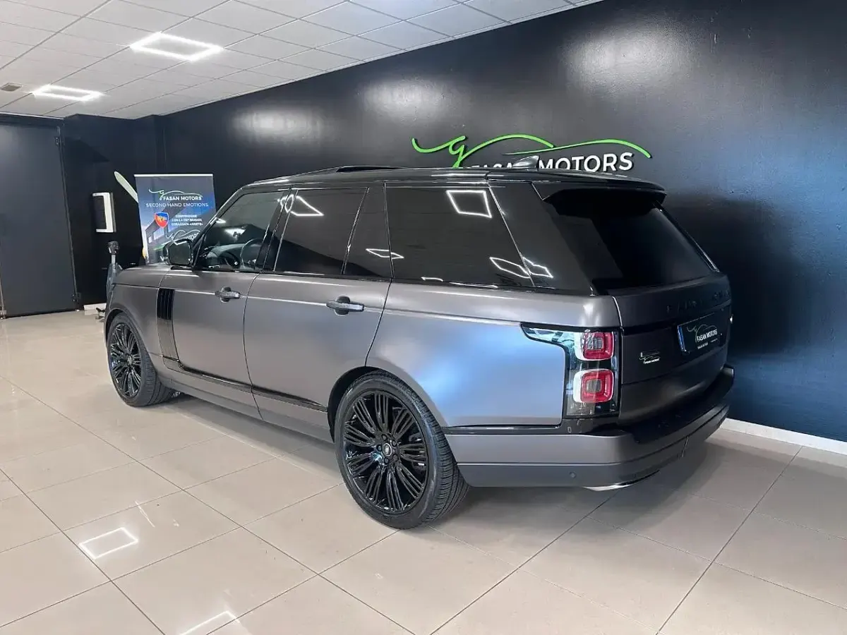 Usata Land Rover Range Rover Autobiography 249 CV (183 kW) 2019 Viola SUV