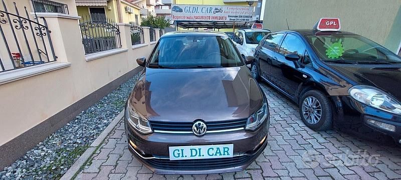 Usata VW Polo 90 CV (66 kW) 2017 Marrone Berlina