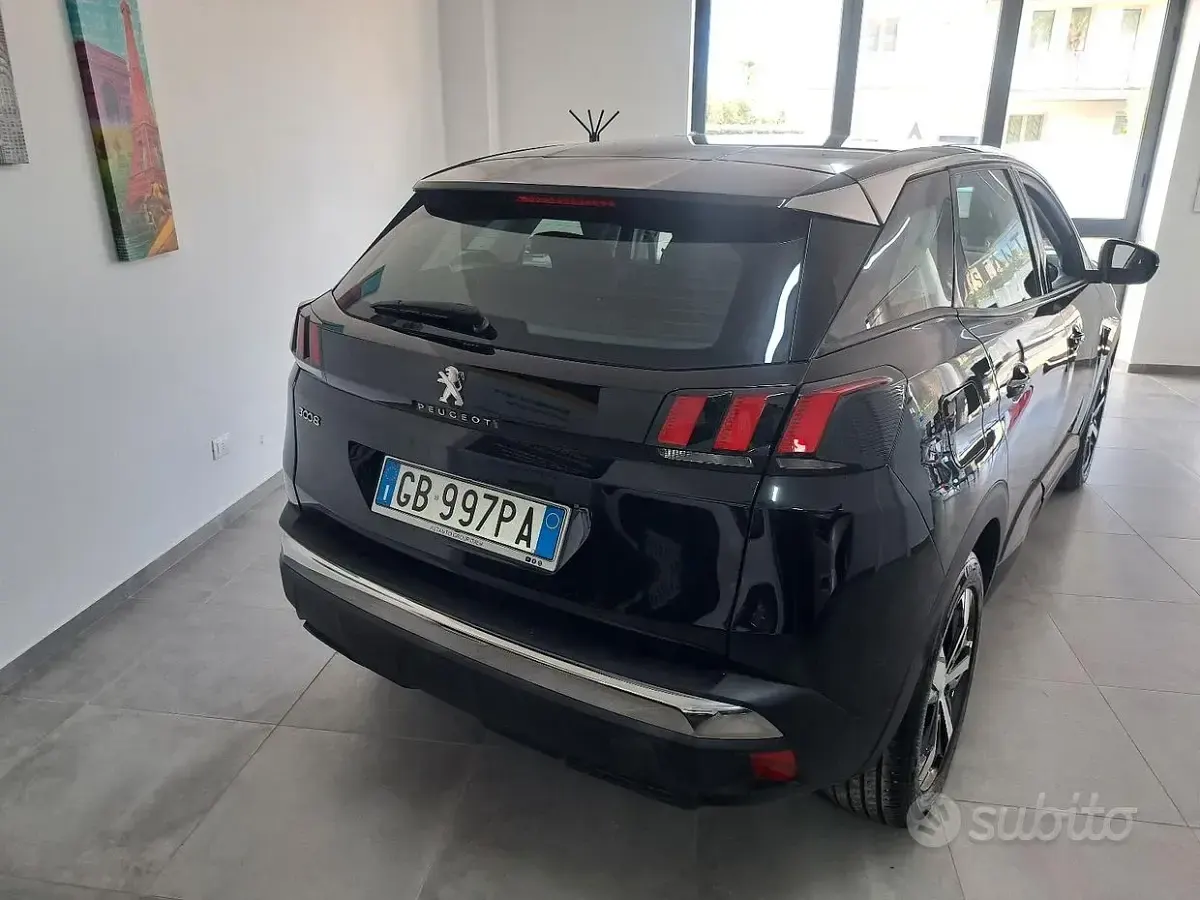 Usata Peugeot 3008 131 CV (96 kW) 2020 SUV