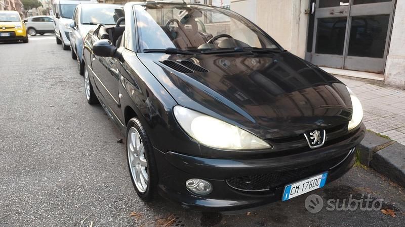 Usata Peugeot 206 2004 Nero Cabrio