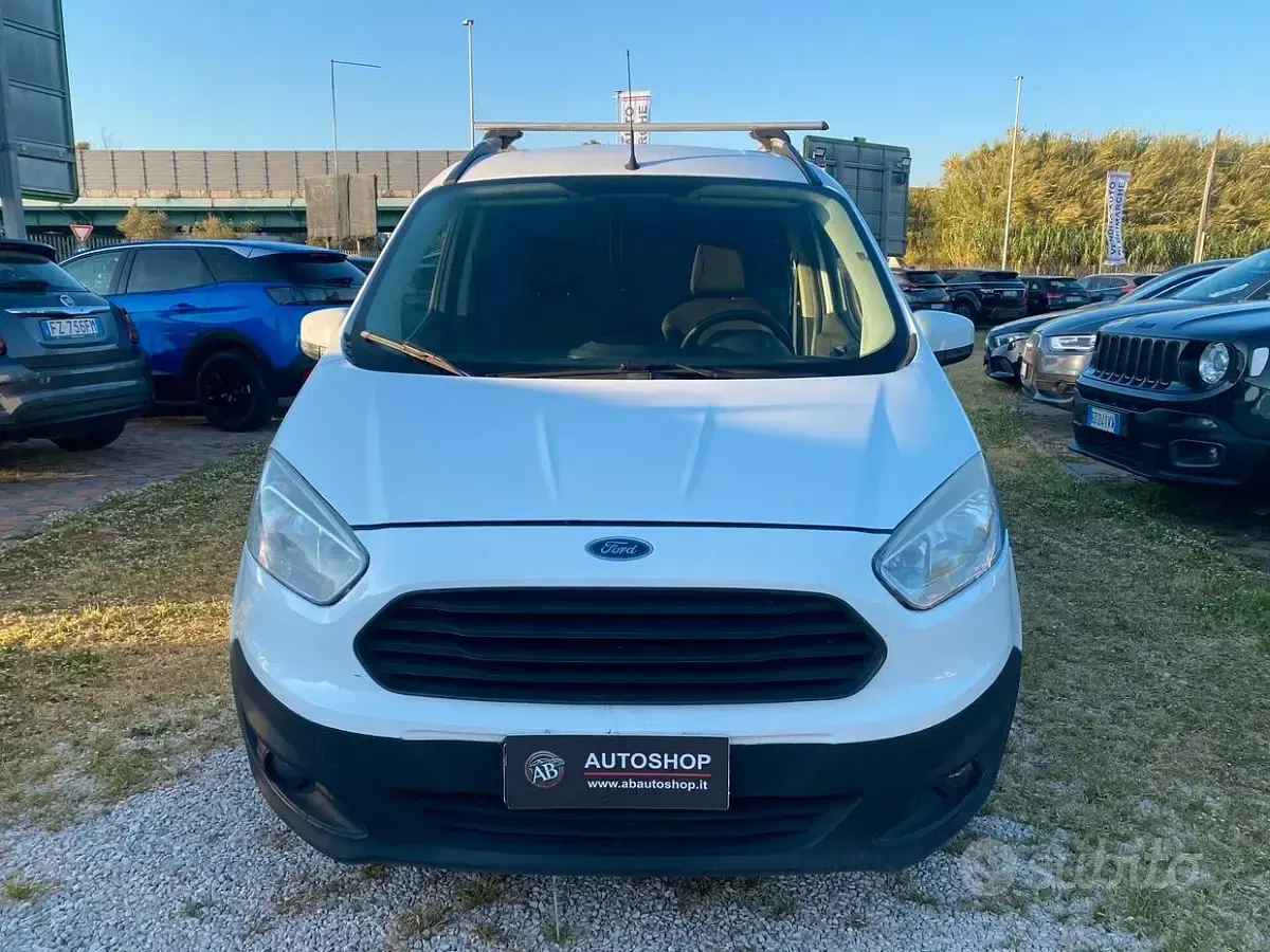 Usata Ford Transit Trend 76 CV (55 kW) 2017 Bianco Furgone