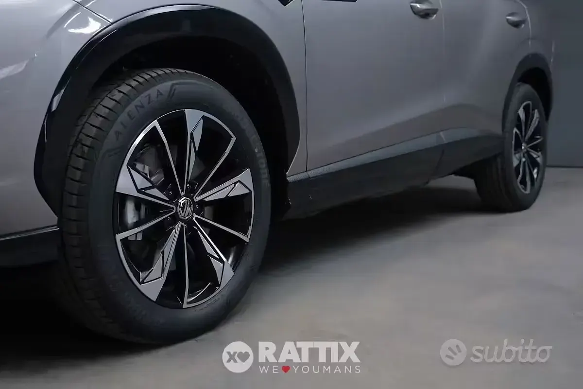 Nuova MG HS Luxury 170 CV (125 kW) 2026 Nero SUV