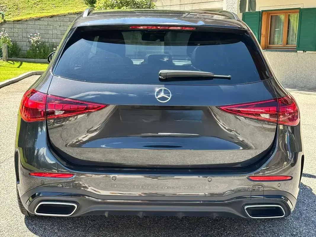 Usata Mercedes C220 Advanced 197 CV (144 kW) 2024 Grigio Station wagon