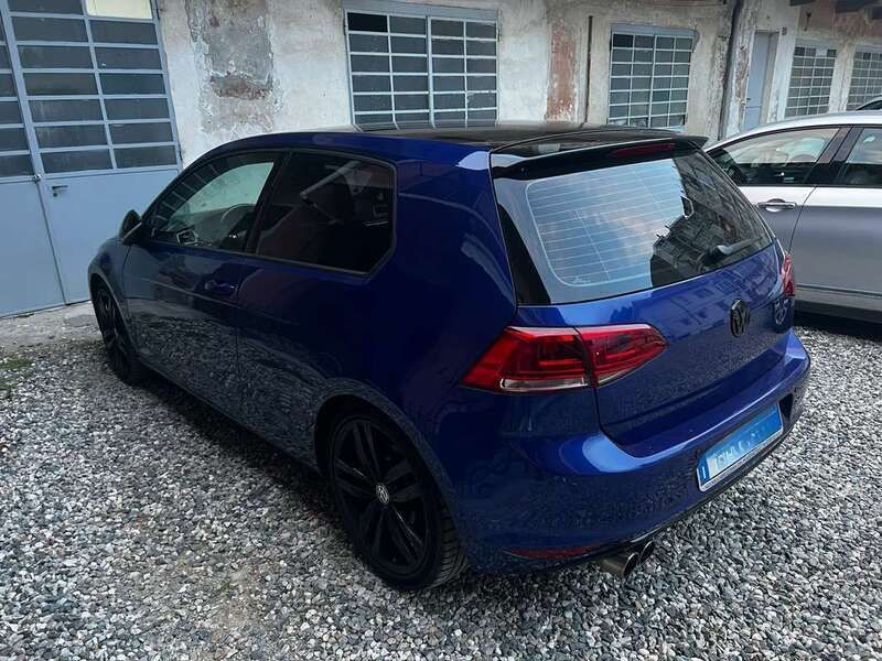 Usata VW Golf VII Highline 140 CV (102 kW) 2013 Blu Berlina