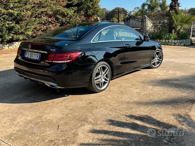 Usata Mercedes E250 AMG 170 CV (125 kW) 2015 Nero Coupé
