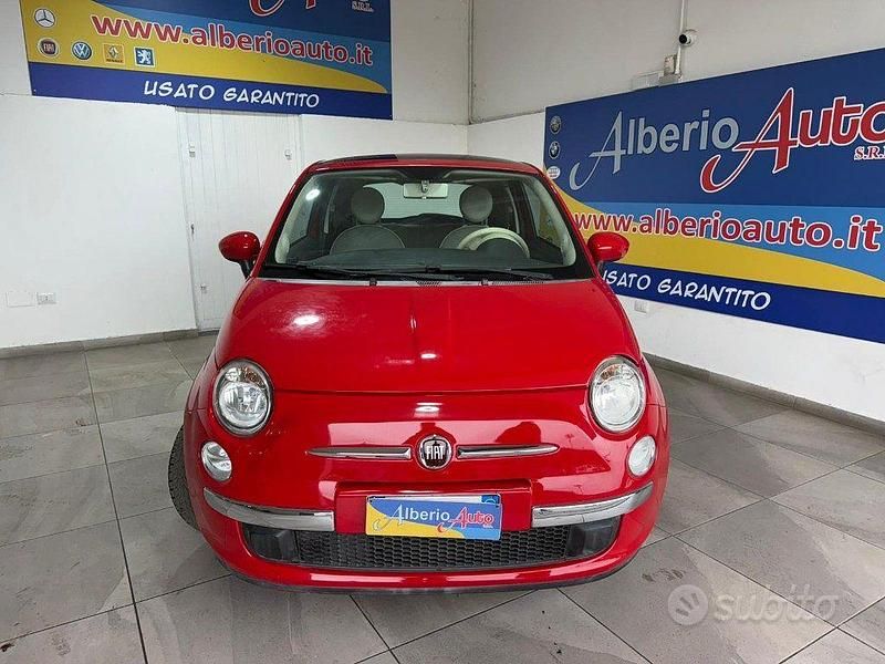 Usata Fiat 500 Lounge 69 CV (50 kW) 2009 Rosso Utilitaria
