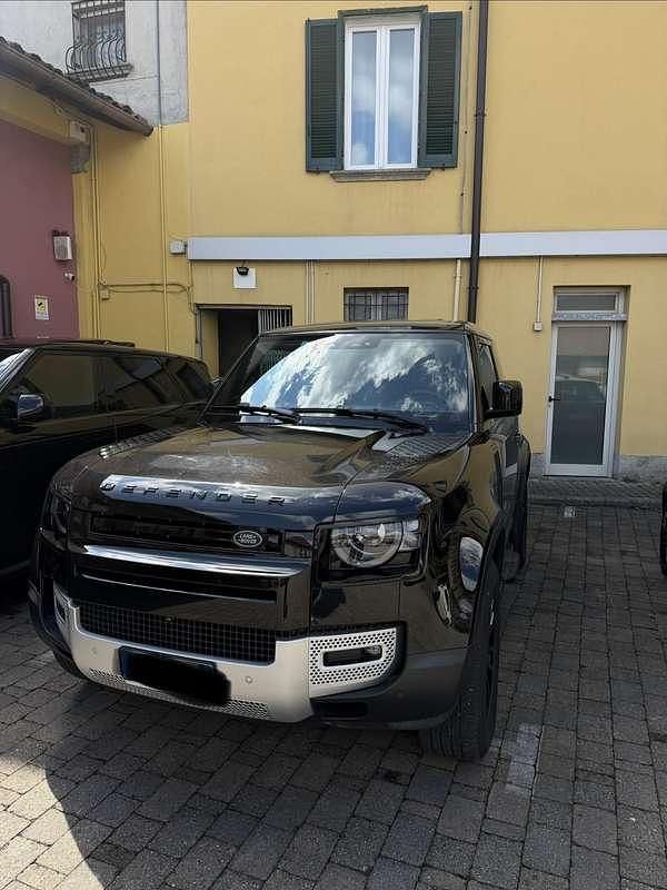Usata Land Rover Defender S 200 CV (147 kW) 2024 SUV