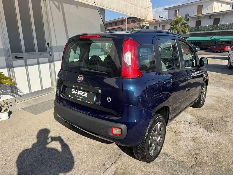 Usata Fiat Panda Lounge 80 CV (58 kW) 2015 Blu Utilitaria