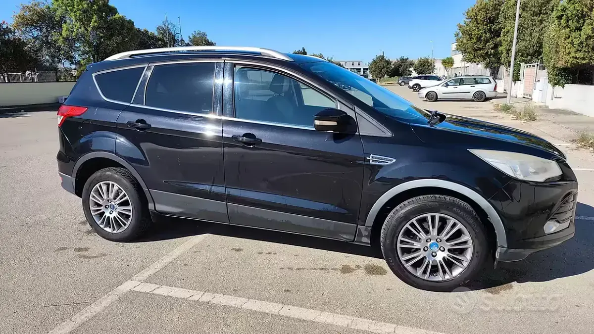 Occasion Ford Kuga 163 ch (119 kW) 2013 Noir SUV