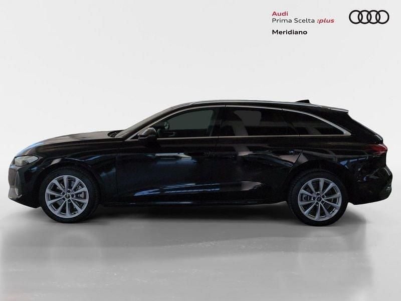 Usata Audi A5 Advanced 204 CV (150 kW) 2025 Nero mythos metallizzato Station wagon