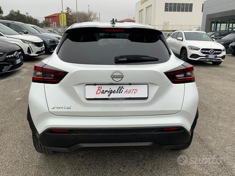 Usata Nissan Juke N-Connecta 114 CV (83 kW) 2025 Bianco SUV